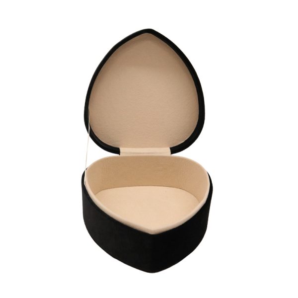 Velvet Heart Jewellery Box - Image 3